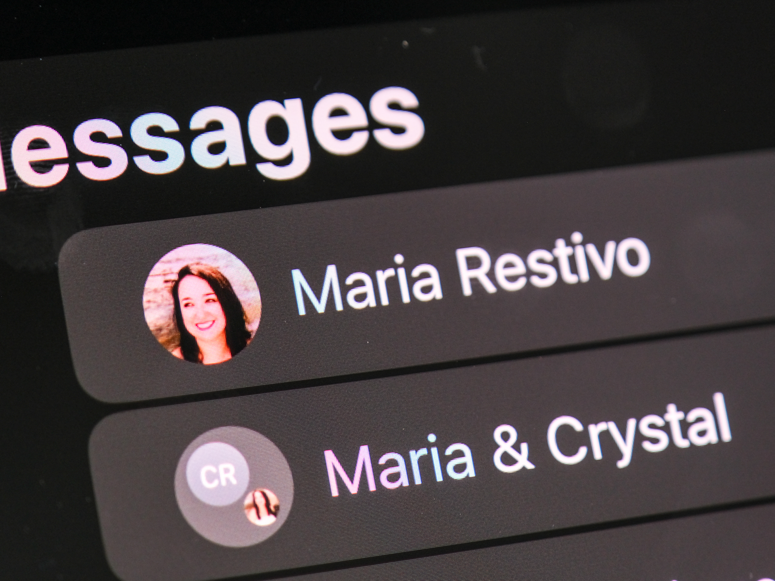 Message Profile Pictures in CarPlay on iOS 18