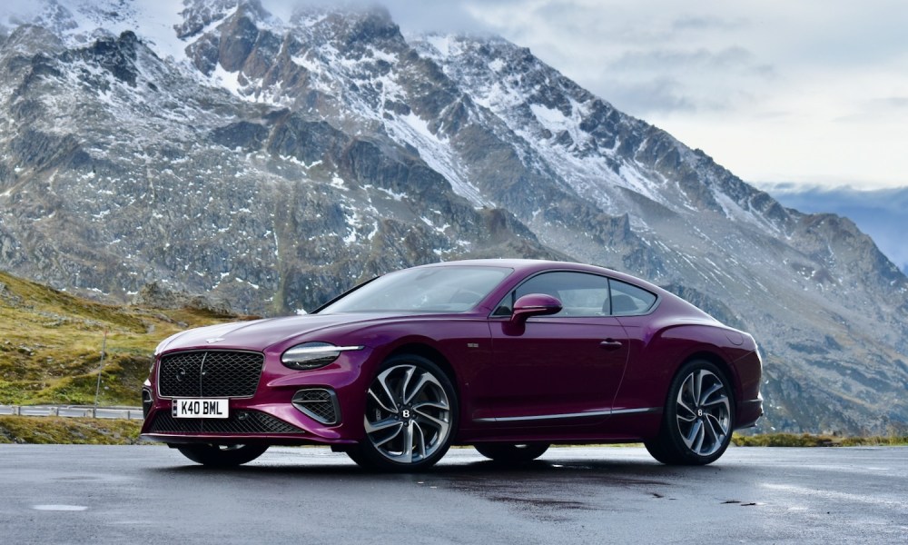 2025 Bentley Continental GT Speed front quarter view.