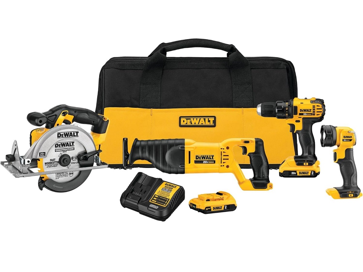 DeWalt 20V Max 电动工具组合套件的内容。