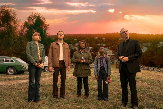 Five survivors stand on a hill together in Salem's Lot.