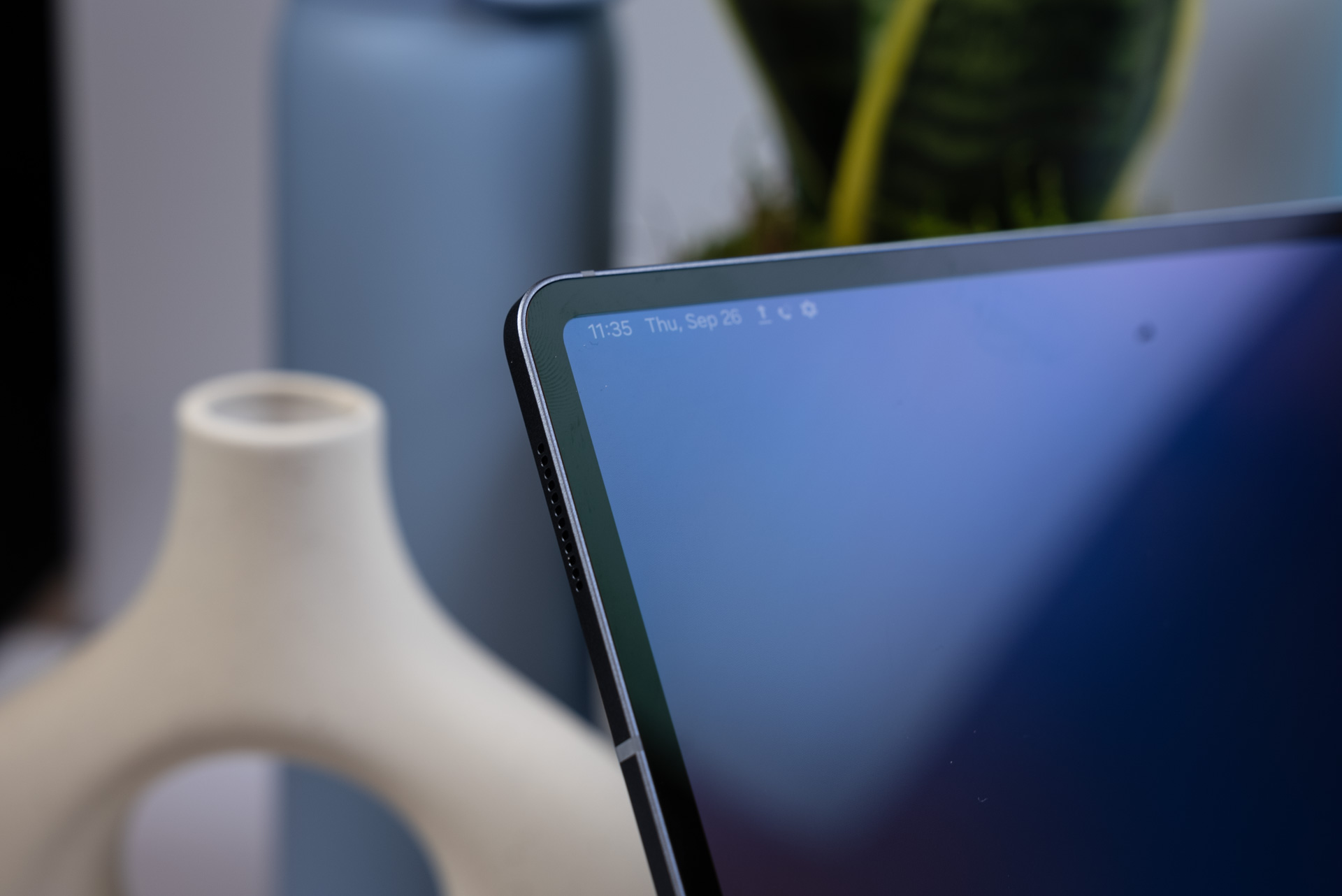 Der Rand des Galaxy Tab S10 Ultra-Displays zeigt einheitliche Ränder