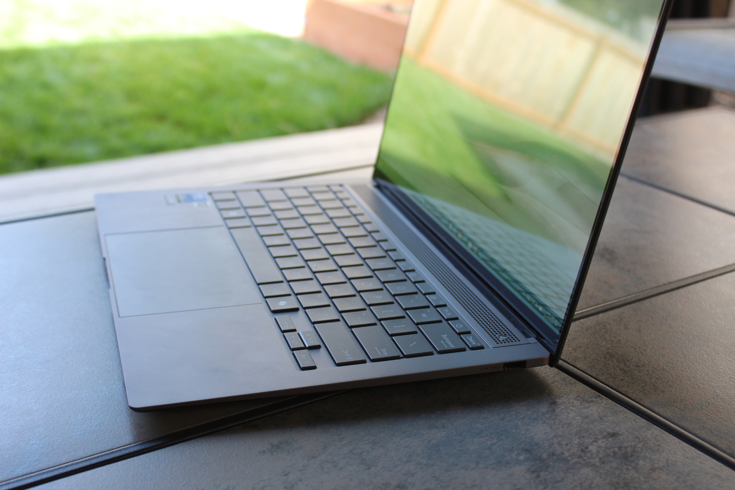 Asus Zenbook S 14 review: Core Ultra Series 2 makes its debut