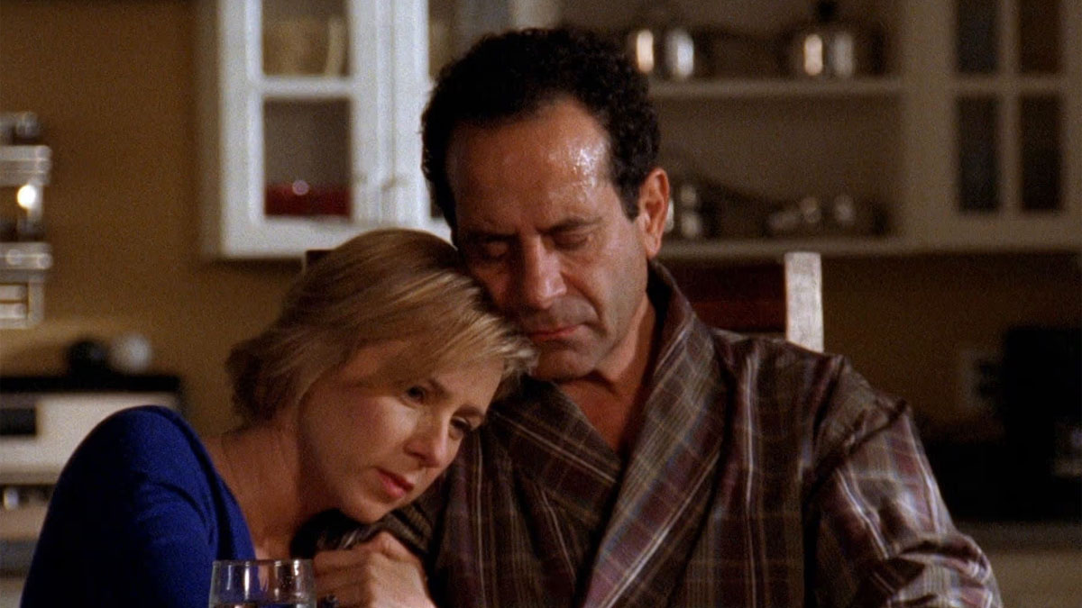 Traylor Howard y Tony Shalhoub en Monk.