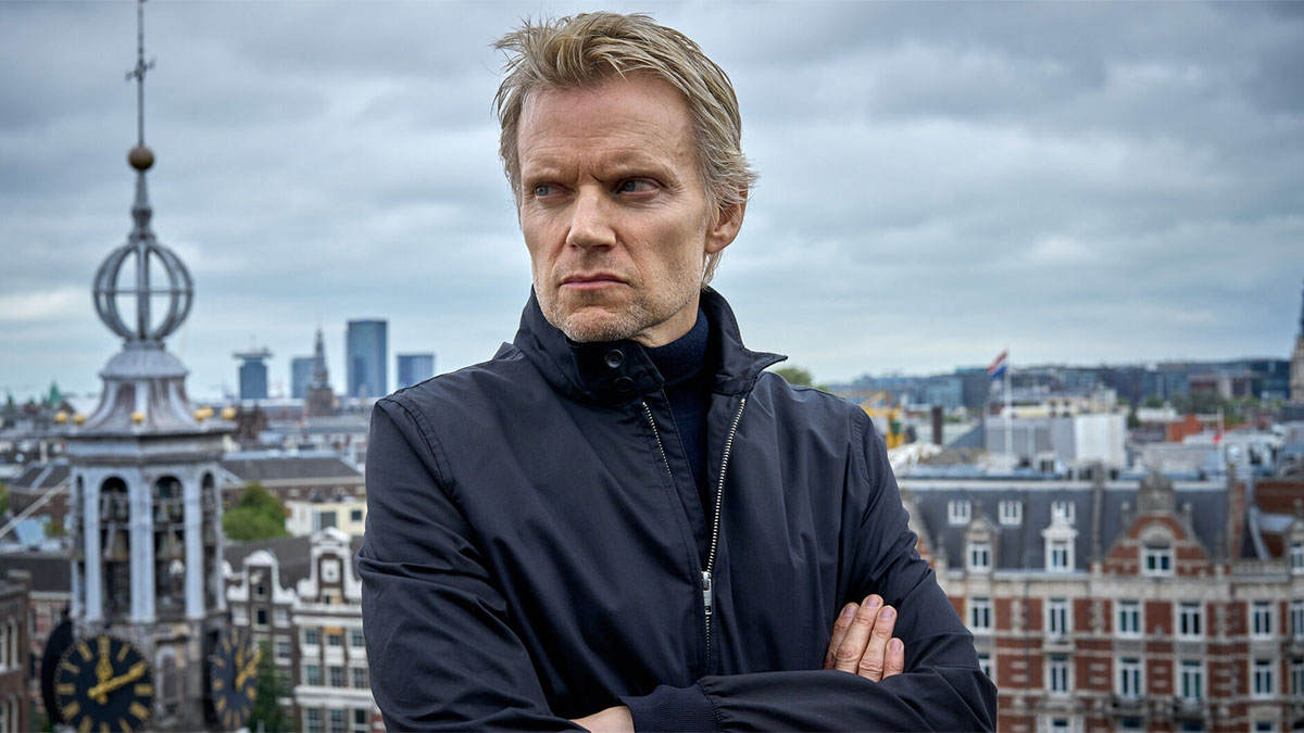 Marc Warren em Van der Valk.