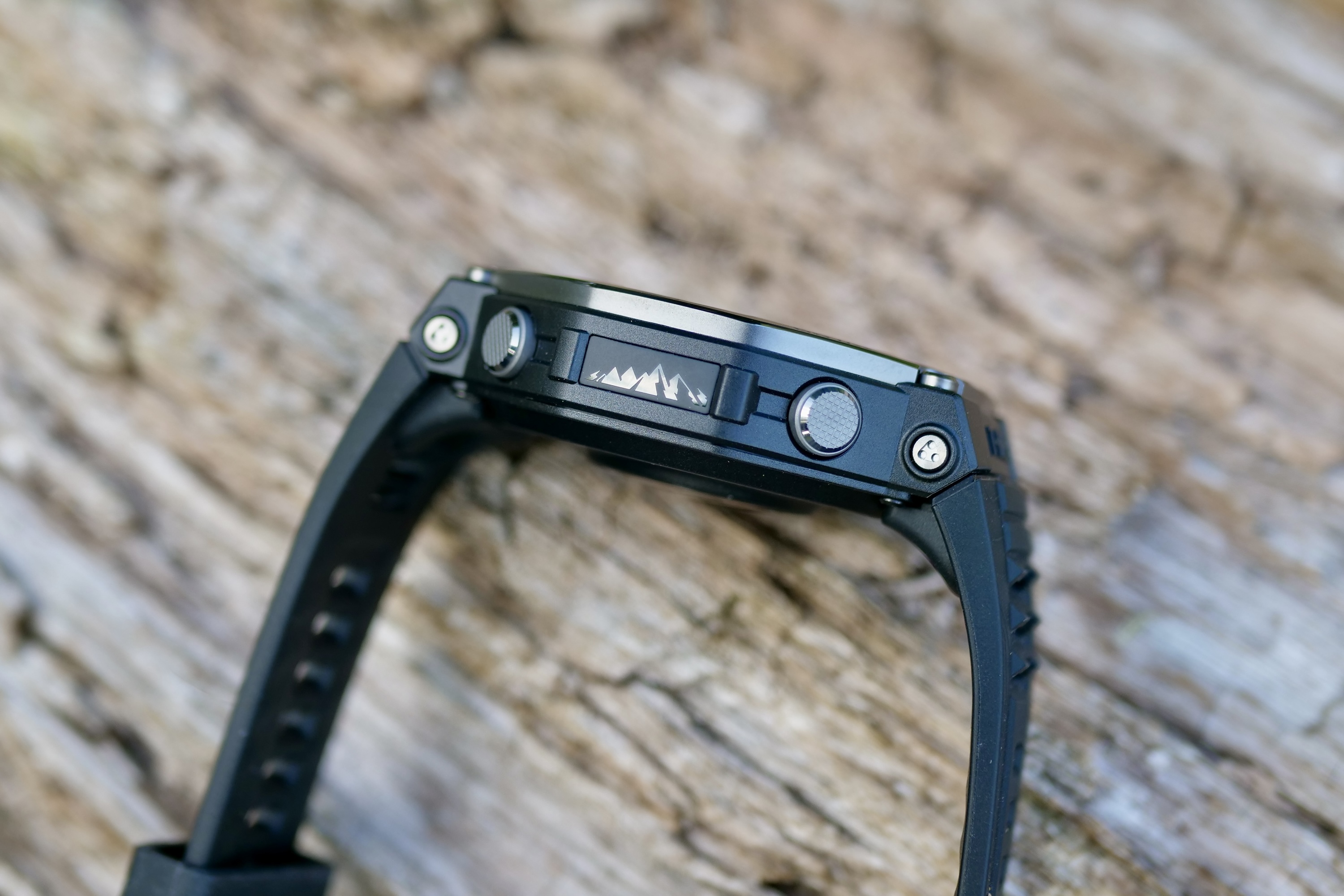 The Amazfit T-Rex 3 is an Apple Watch Ultra for half the price