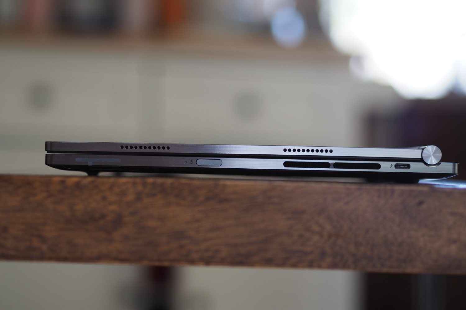 Lenovo ThinkBook Plus Gen 5 Hybrid review: part Android, part Windows