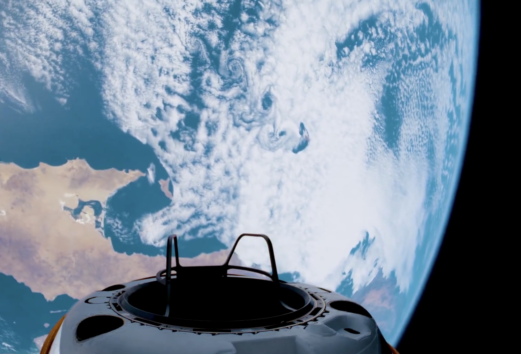 La vue dont profitent les quatre membres de l'équipage de la mission Polaris Dawn de SpaceX.