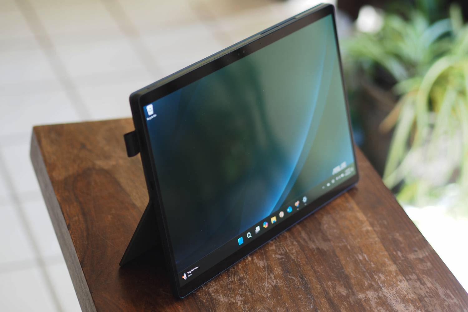 Asus ProArt PZ13 review: look out, Surface Pro