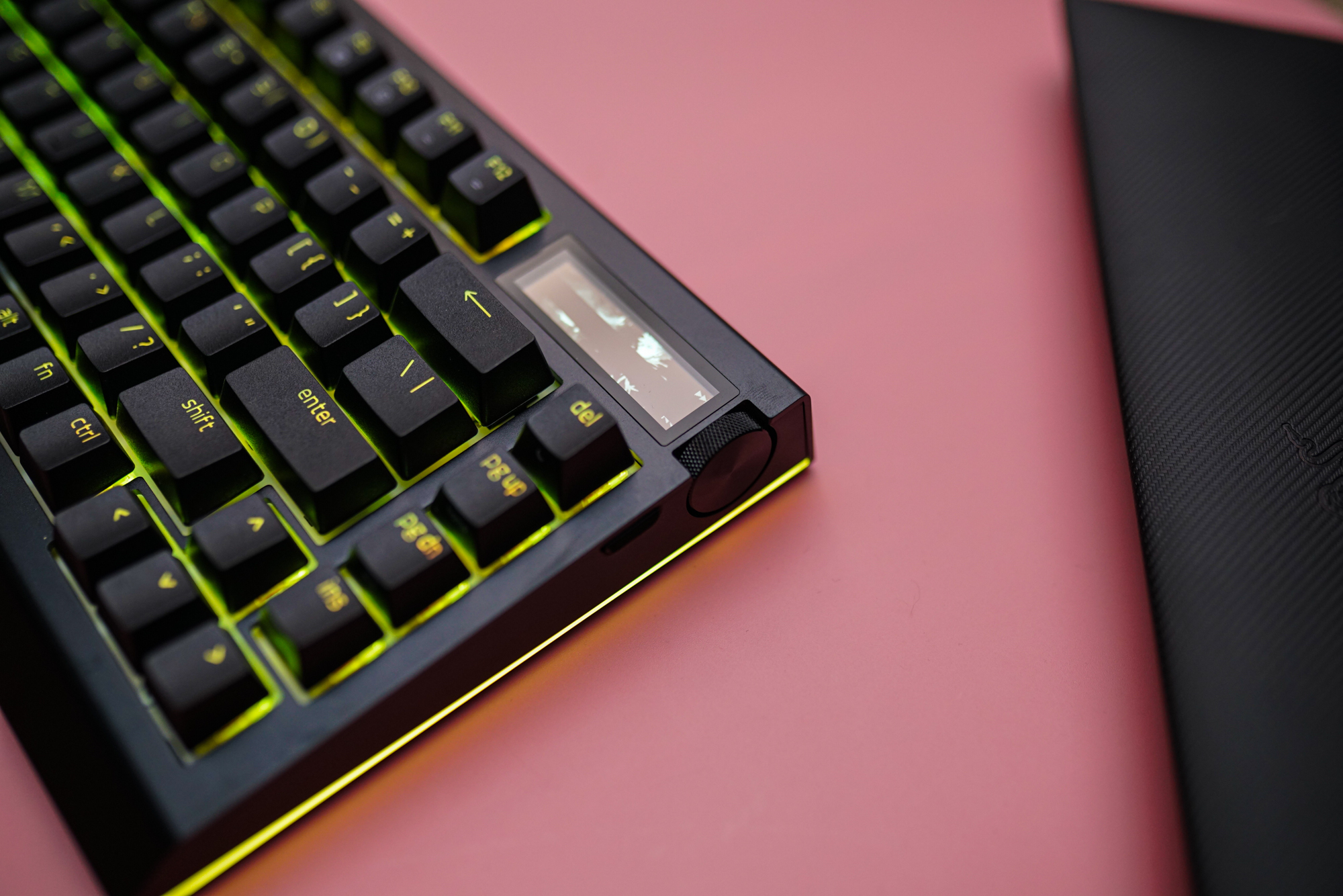 Razer Black Widow V4 Pro 75% Wireless review: What was Razer thinking?