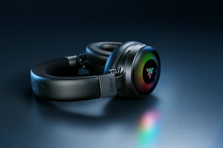 Razer’s new headphones serve in-game haptics straight to your skull