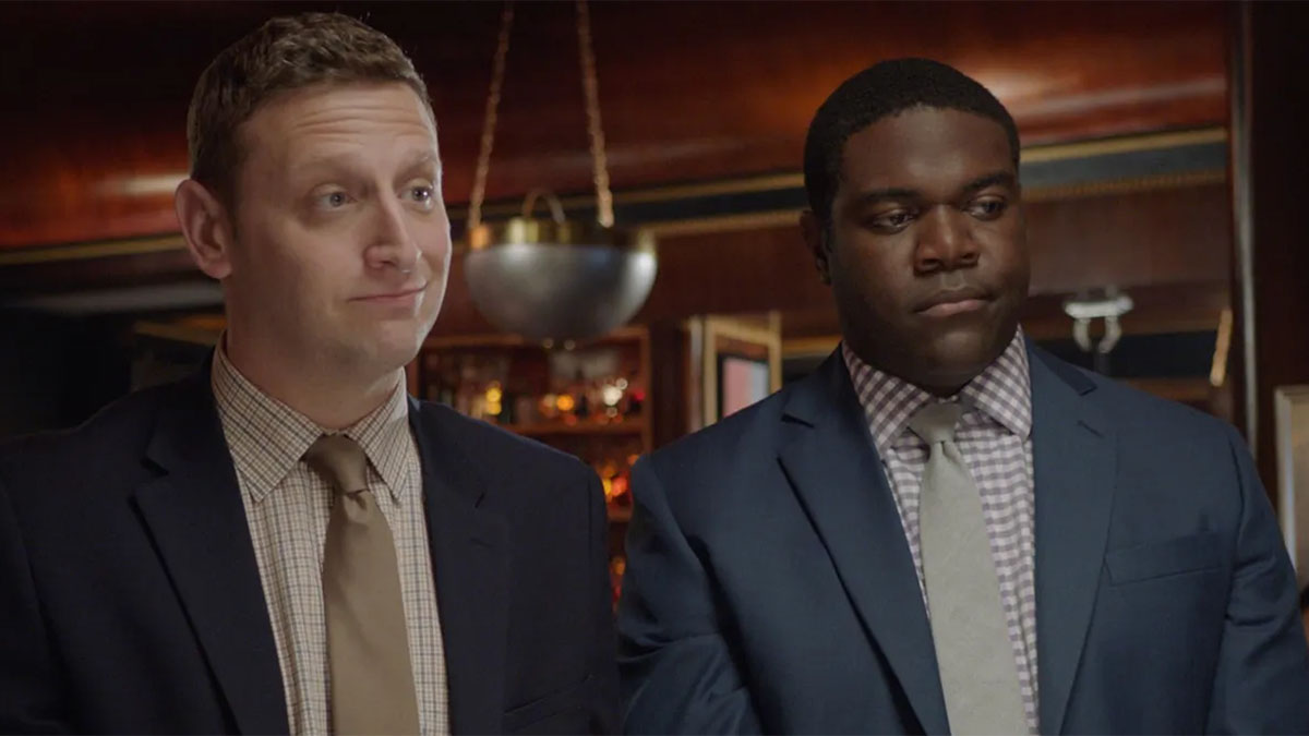 Tim Robinson et Sam Richardson dans Detroiters.