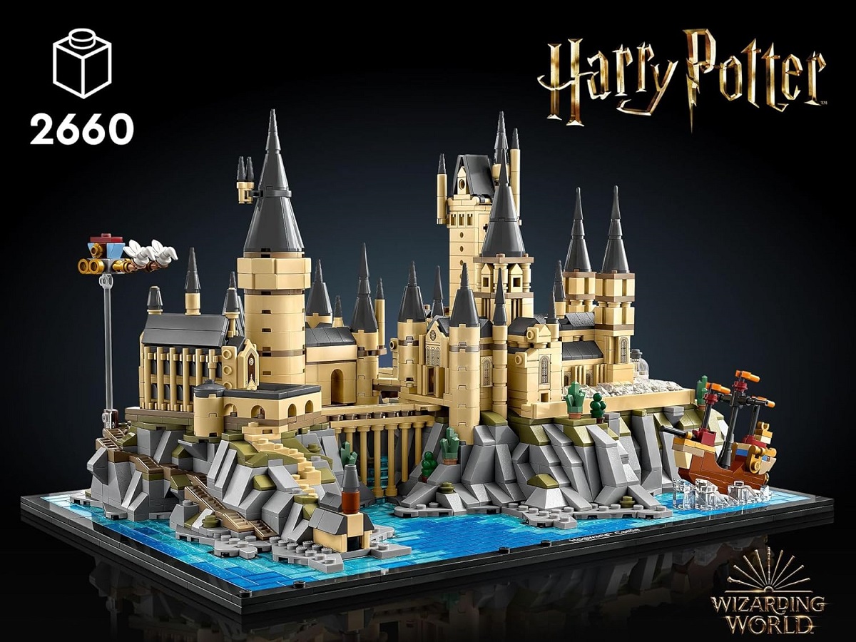 Le château et les jardins de Poudlard LEGO Harry Potter.