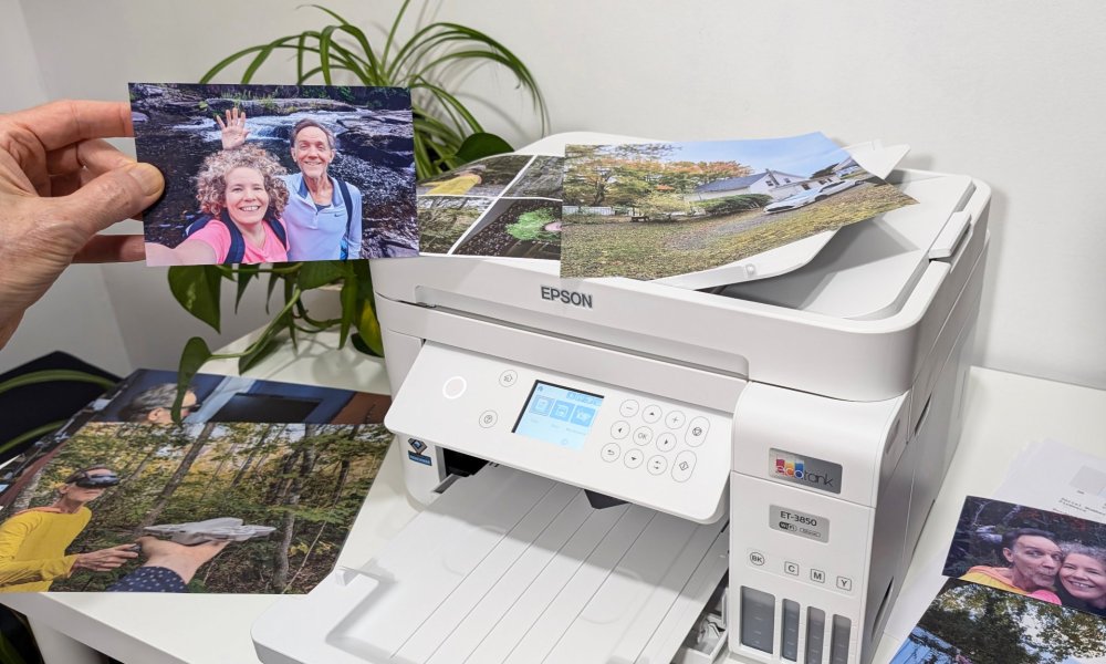 The EcoTank ET-3850 has great picture quality on glossy paper and does well on plain paper too.