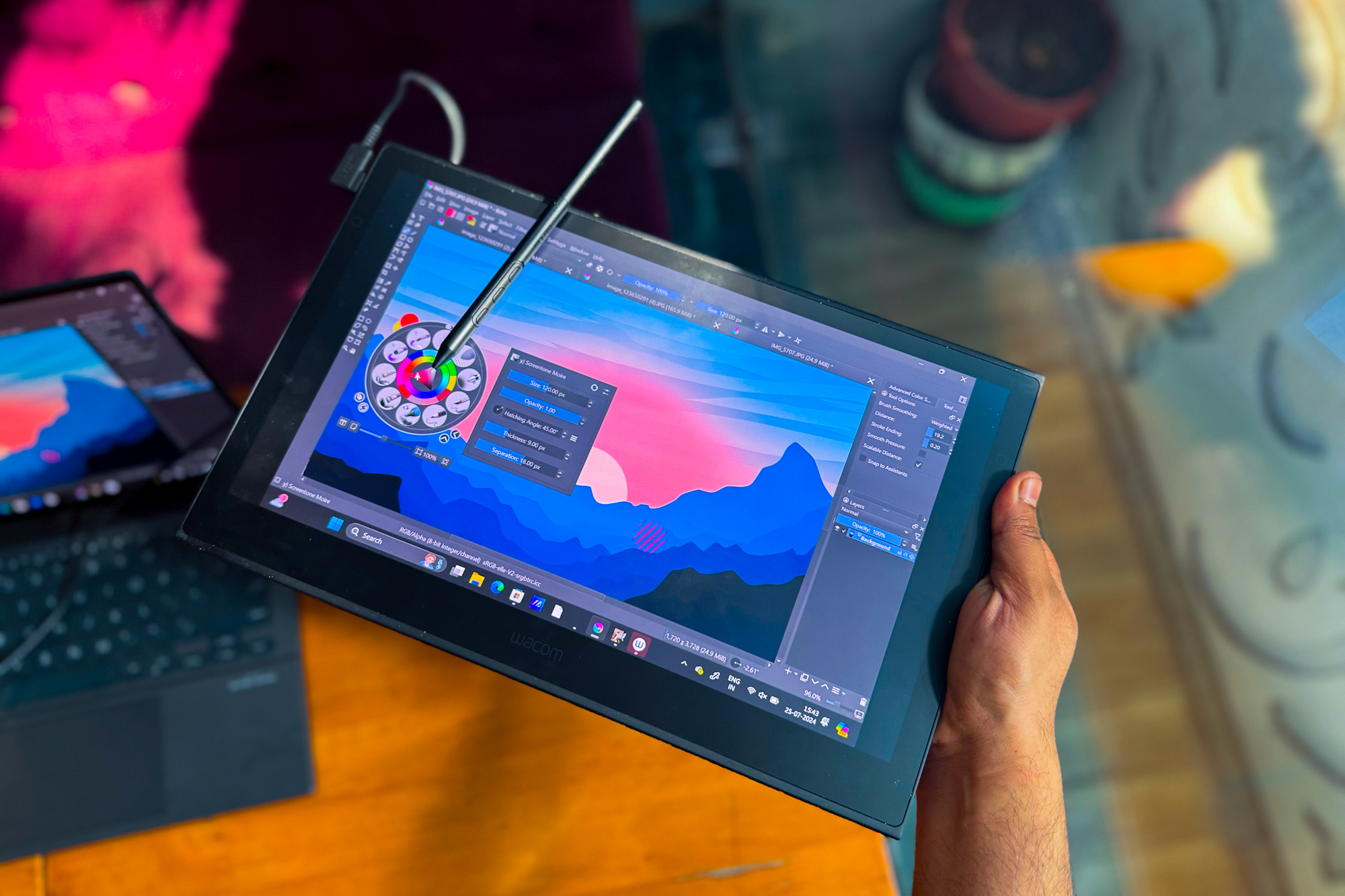 The Wacom Movink is one of the most unique tablets I used this year