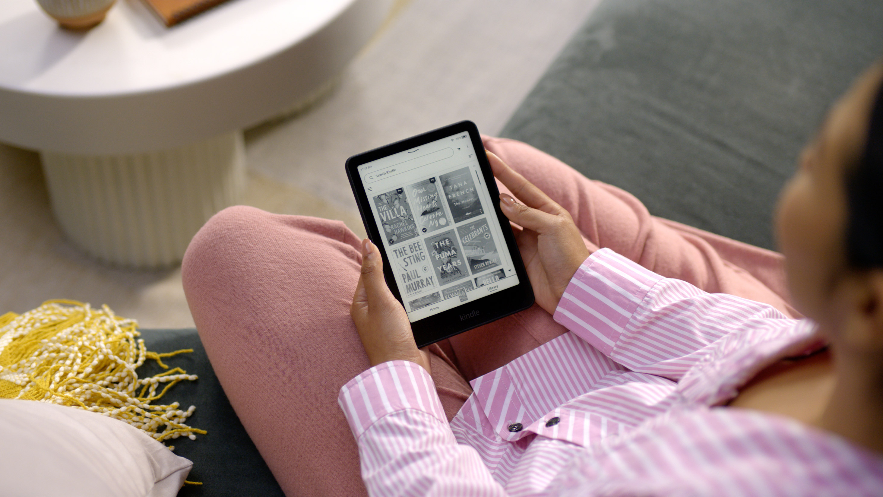 Kindle Paperwhite 2024 第 12 代上的 Kindle 应用程序主屏幕