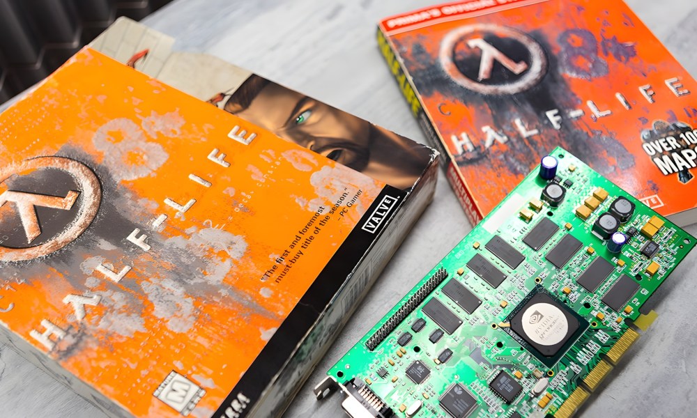 The GeForce 256 sitting next to a Half Life box.