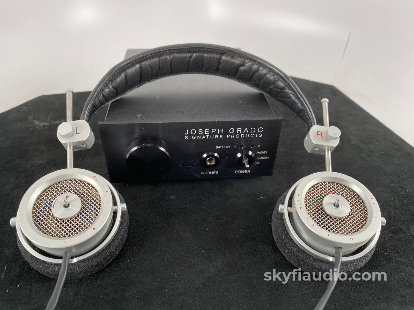 Grado HP1 headphones with amp.