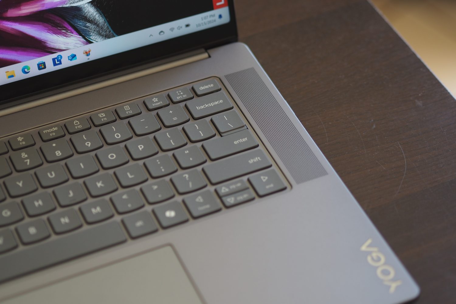 Lenovo Yoga Slim 7i Aura Edition review: the Intel comeback continues