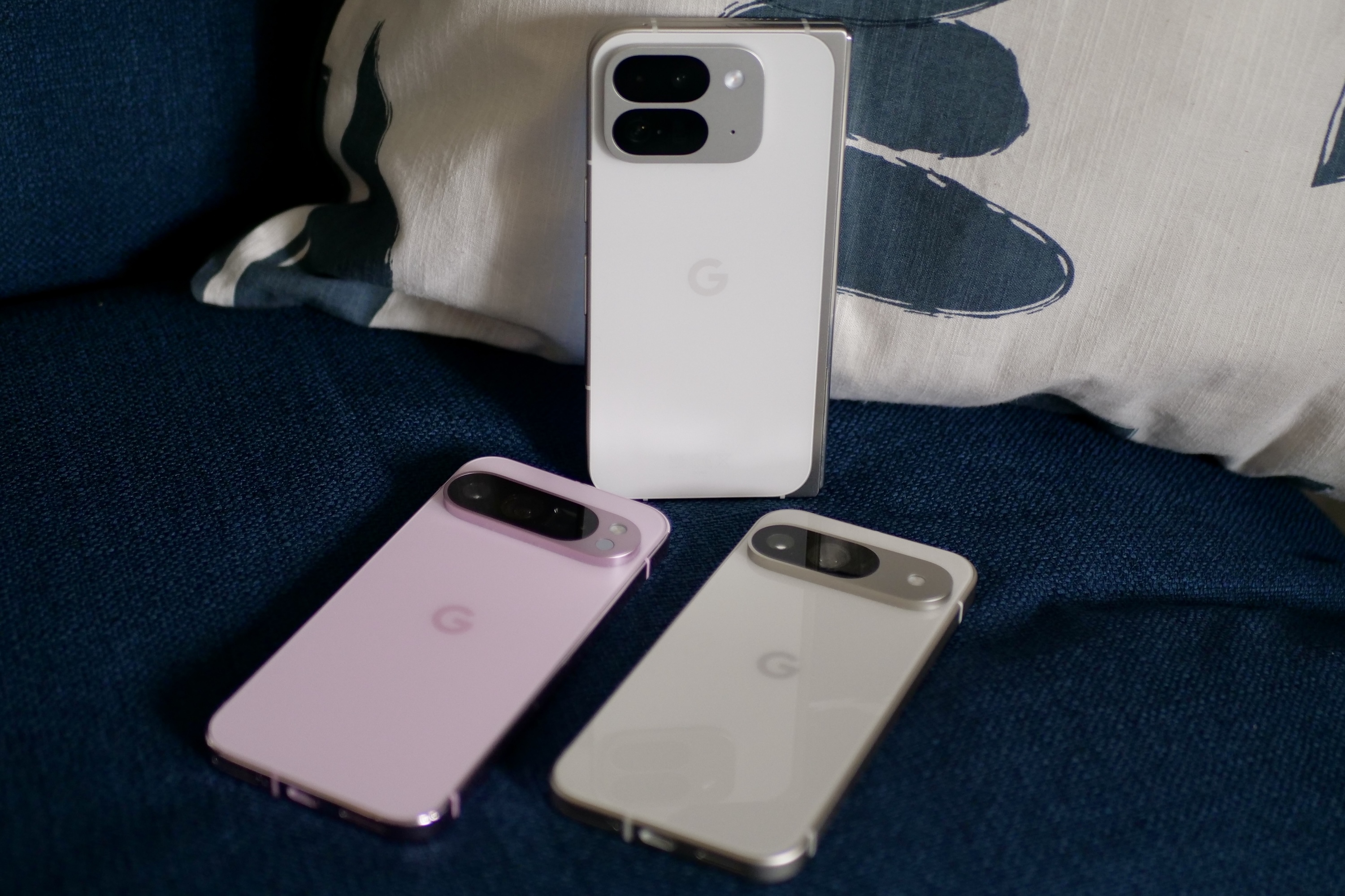 Google Pixel 9 Pro Fold, Pixel 9 Pro и Pixel 9.