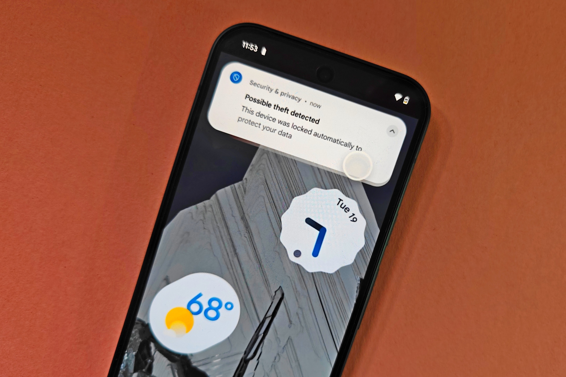 Pixel 9 上的 Android 盗窃检测。