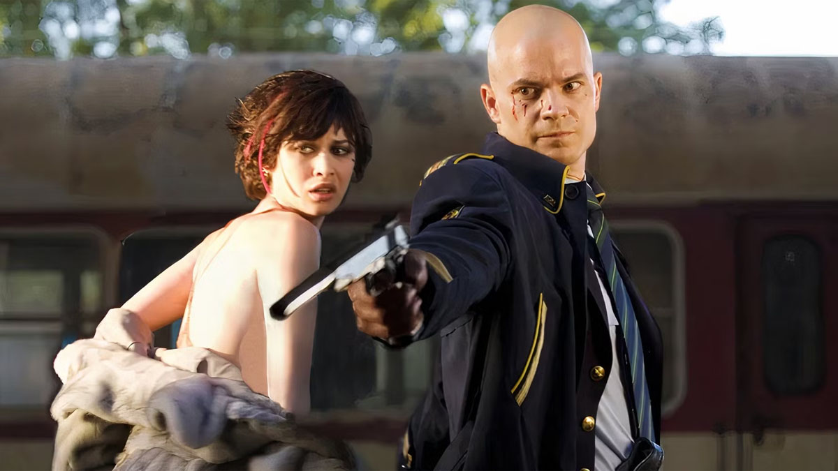 Olga Kurylenko et Timothy Olyphant dans Hitman.