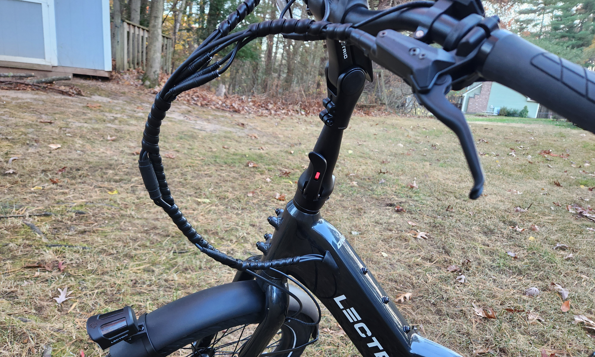 Lectric ONE handlebar folding mechanism 1.