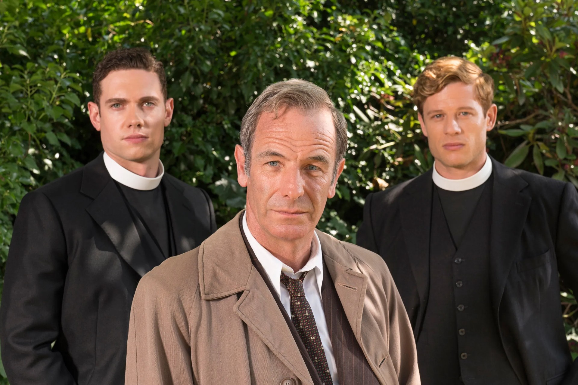 Dois padres e um policial estão em Grantchester.