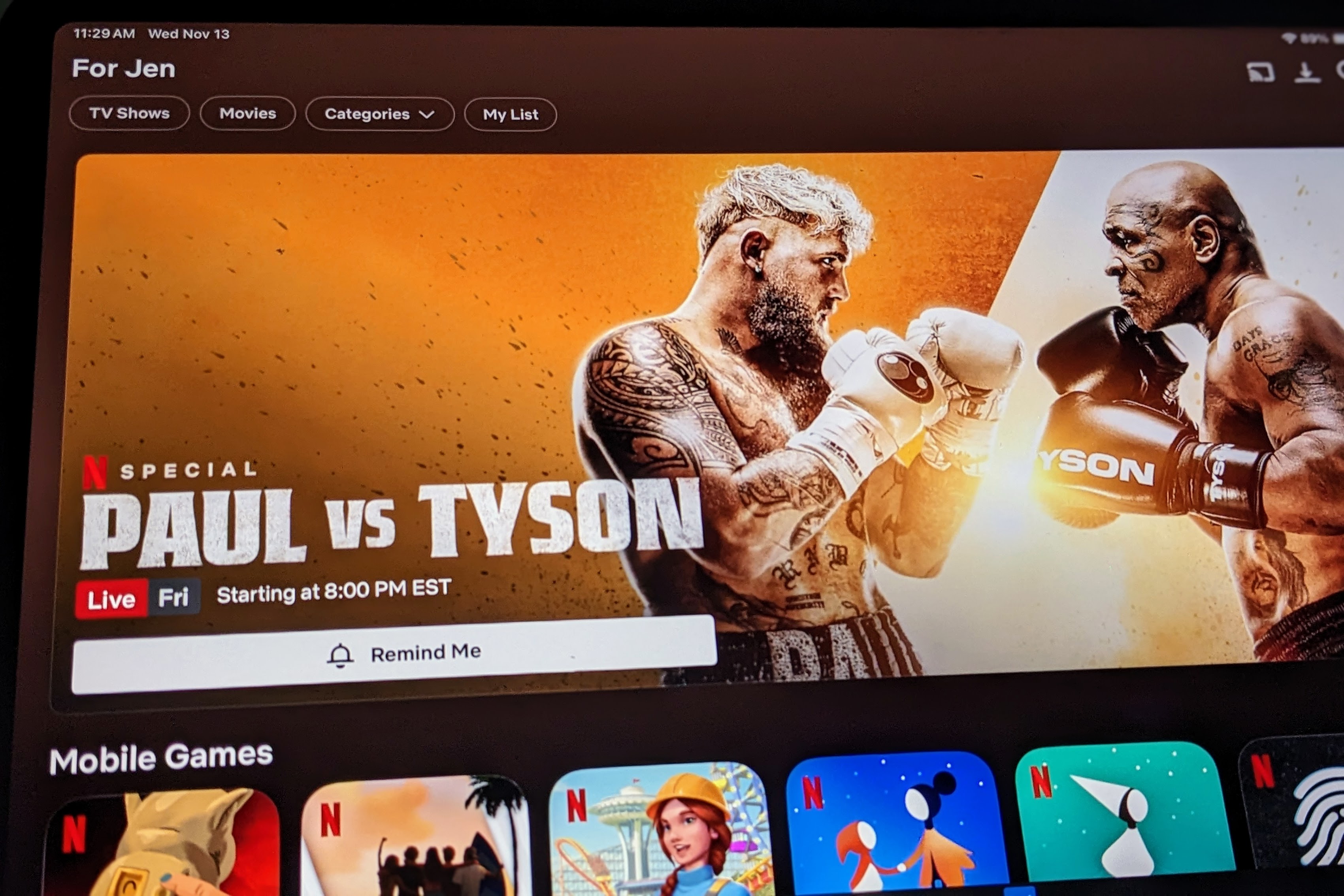 Netflix présente Paul contre Tyson en direct.