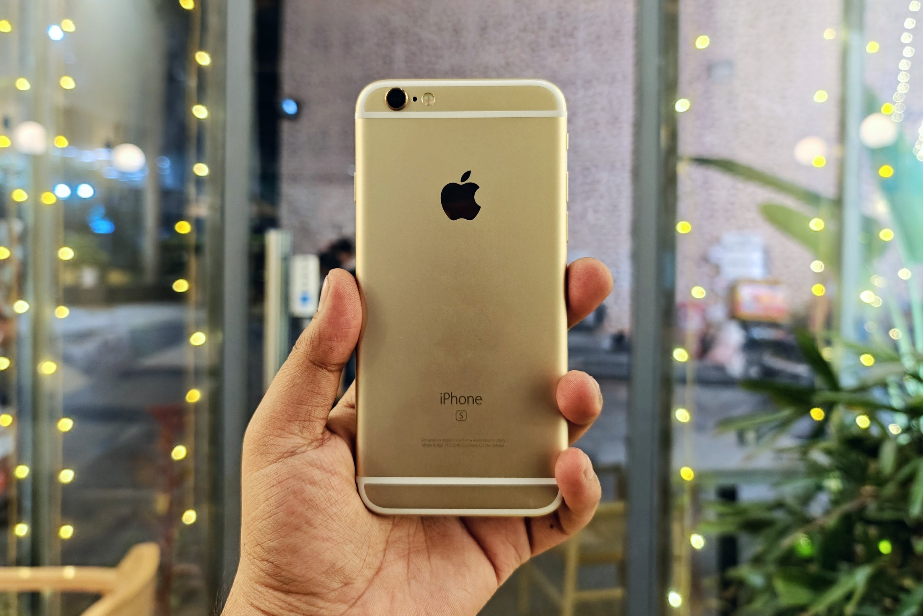 I did an iPhone 16 Pro vs. iPhone 6s camera test, and the results blew me away