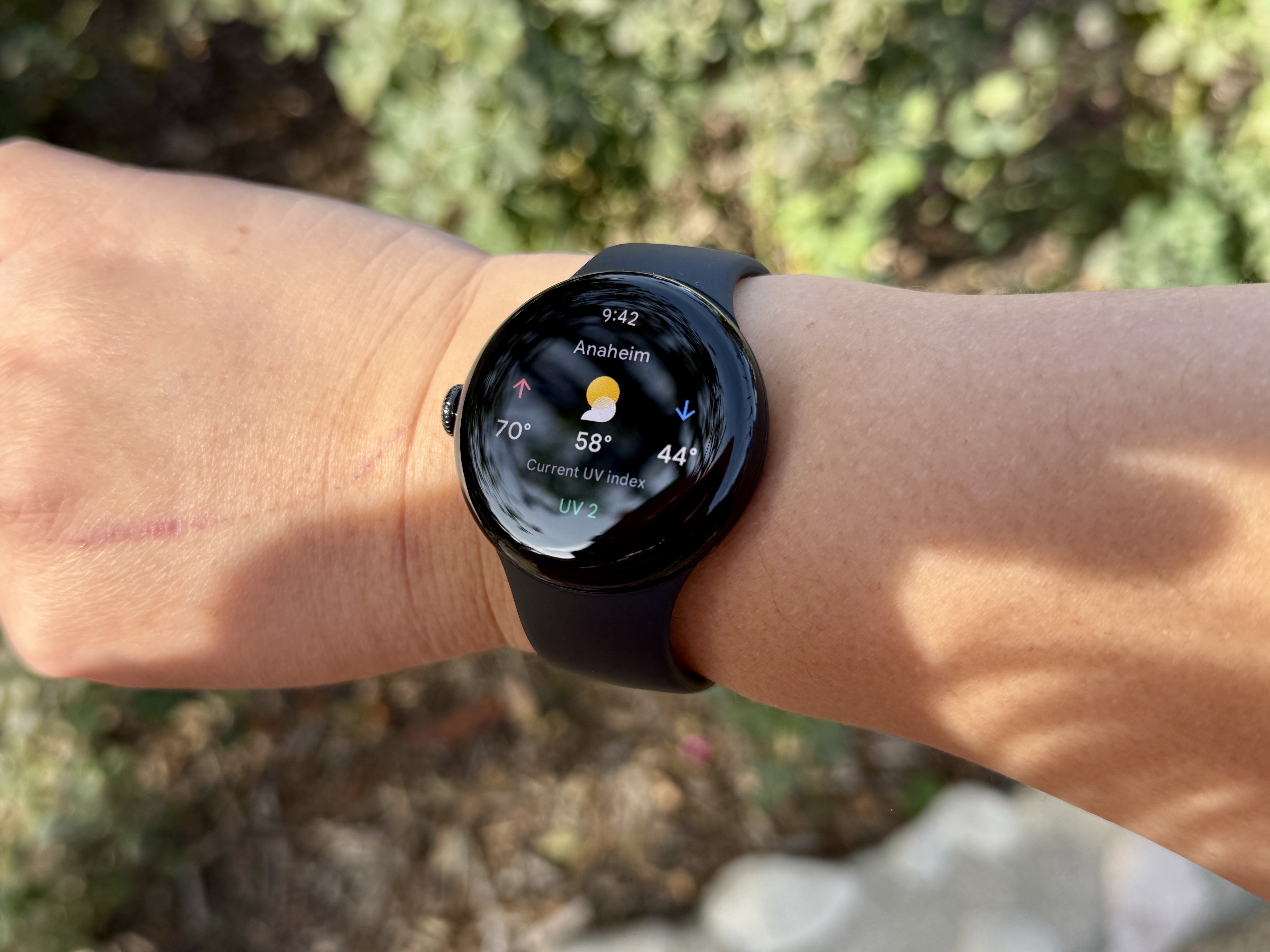 Погода на Pixel Watch 3.