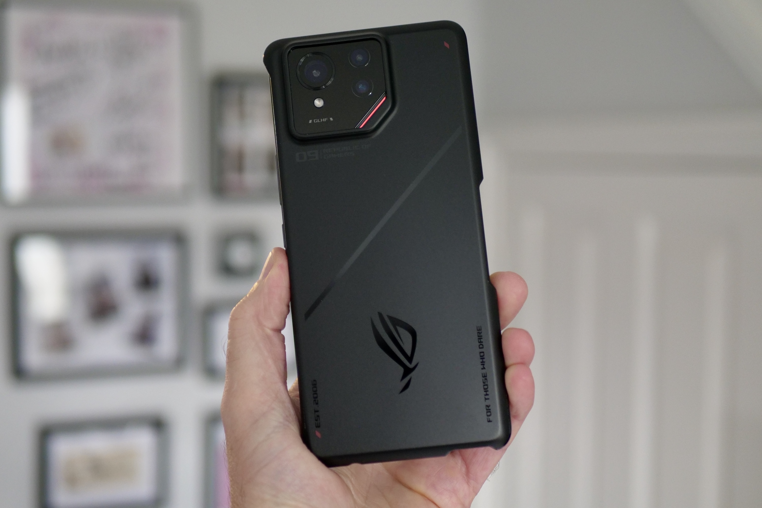 I reviewed a gaming phone that’s more powerful than my laptop