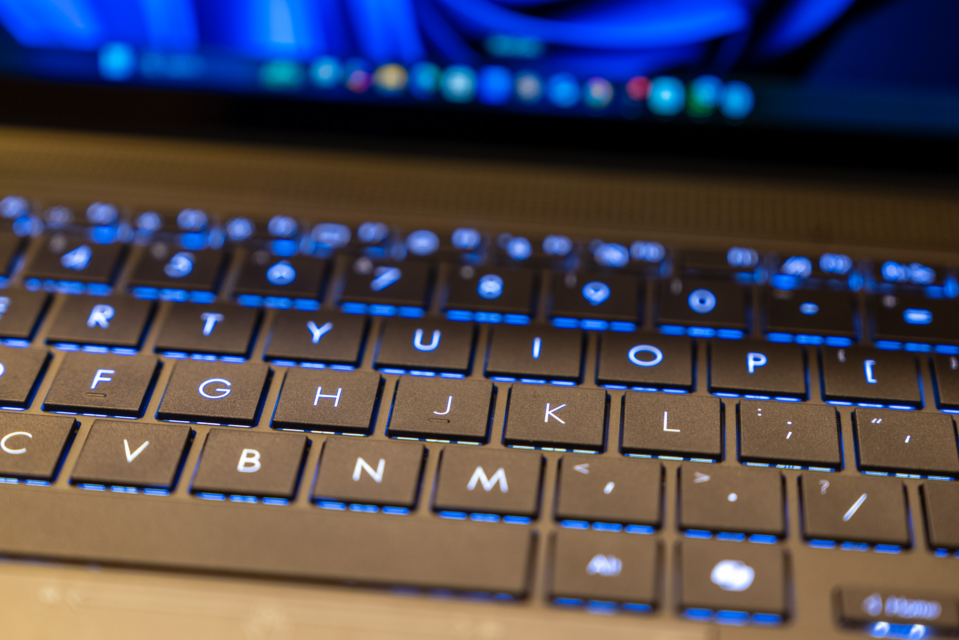 Close up of the keyboard on the Asus Zenbook S14