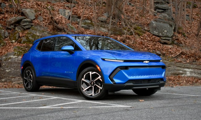 2025 Chevrolet Equinox EV front quarter view.