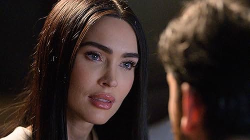 Netflix streamt jetzt einen Killer-KI-Horrorfilm, der wie die verdrehte Schwester von M3GAN ist - Megan Fox in Subservience 2