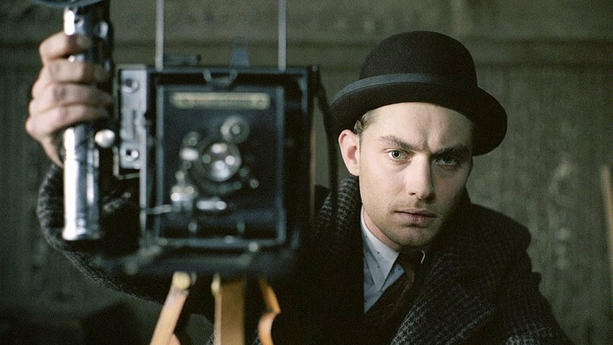 Jude Law in Road to Perdition.