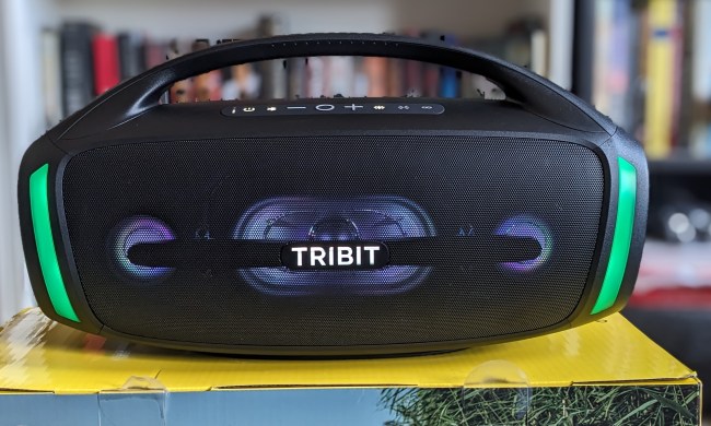 tribit stormbox blast 2 bluetooth speaker review green 0f61dd