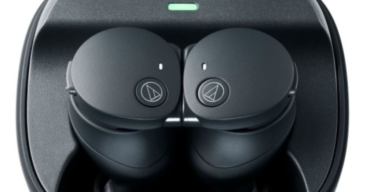 Audio-Technica’s latest earbuds snap together to save power