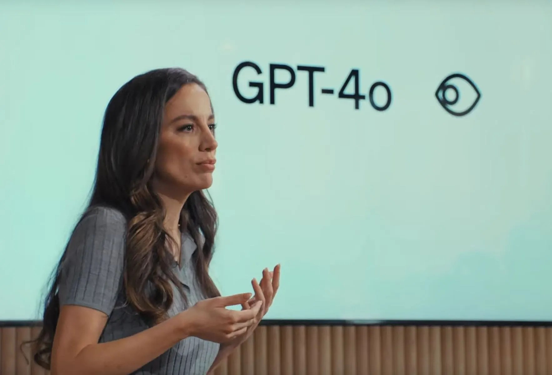 Mira Murati anunciando GPT-4o.