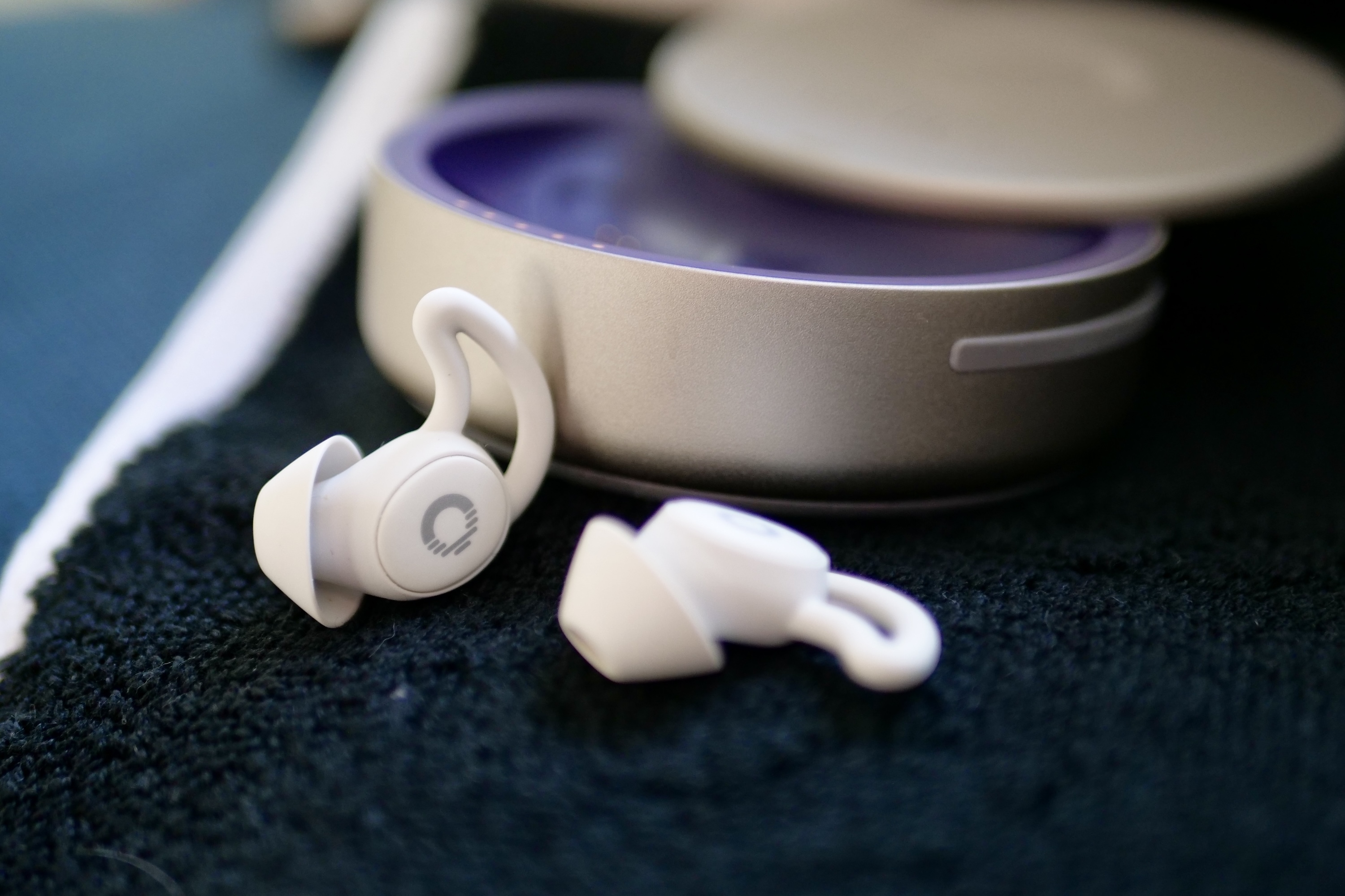 Los auriculares Ozlo Sleepbuds.