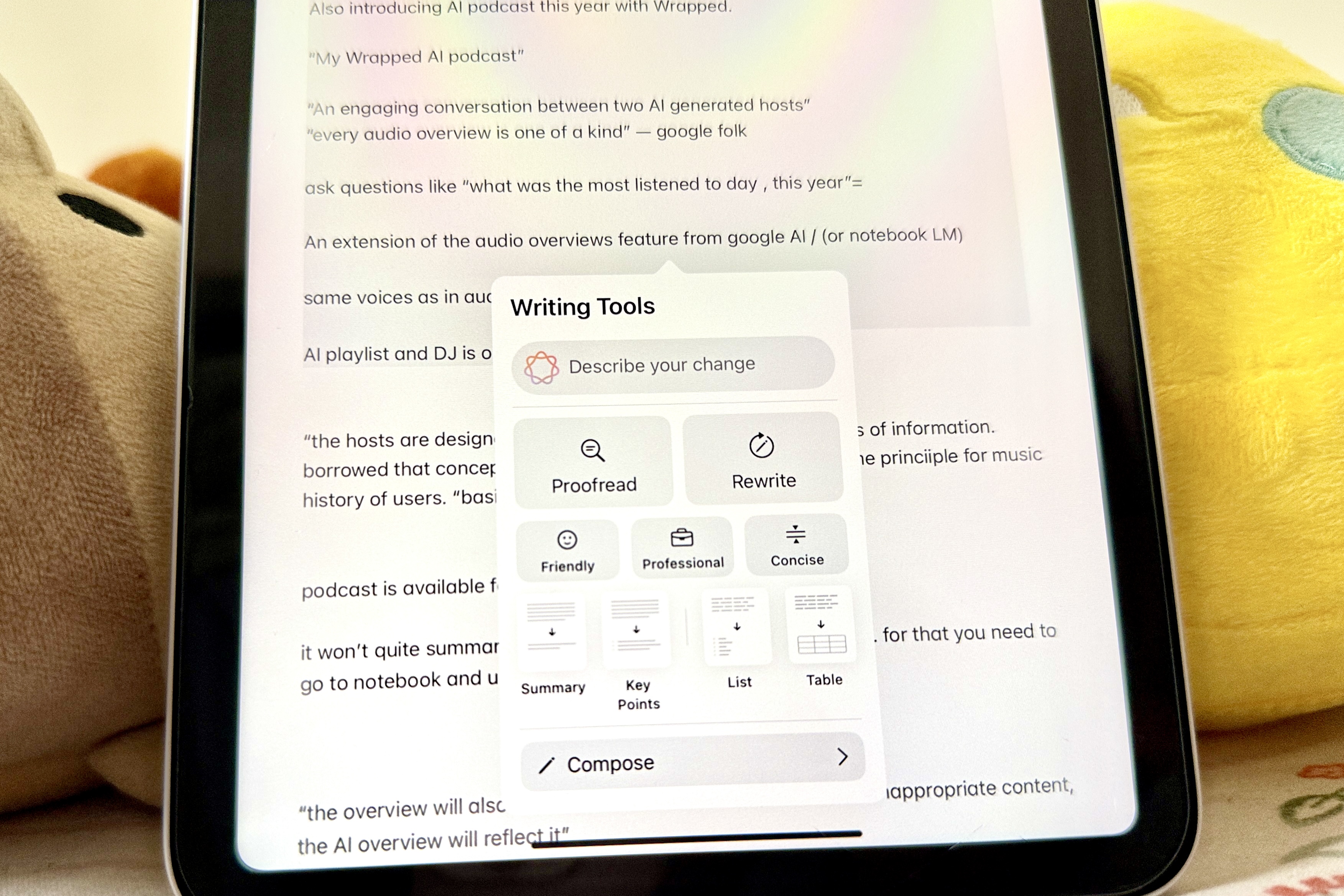 Herramientas de escritura en Apple iPad mini con A17 Pro.