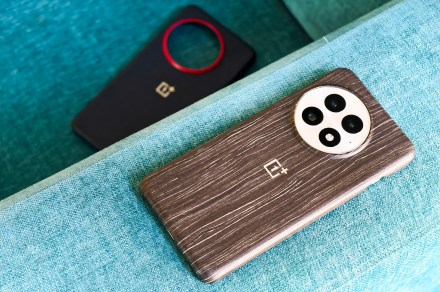 These accessories truly leveled up my OnePlus 13 experience