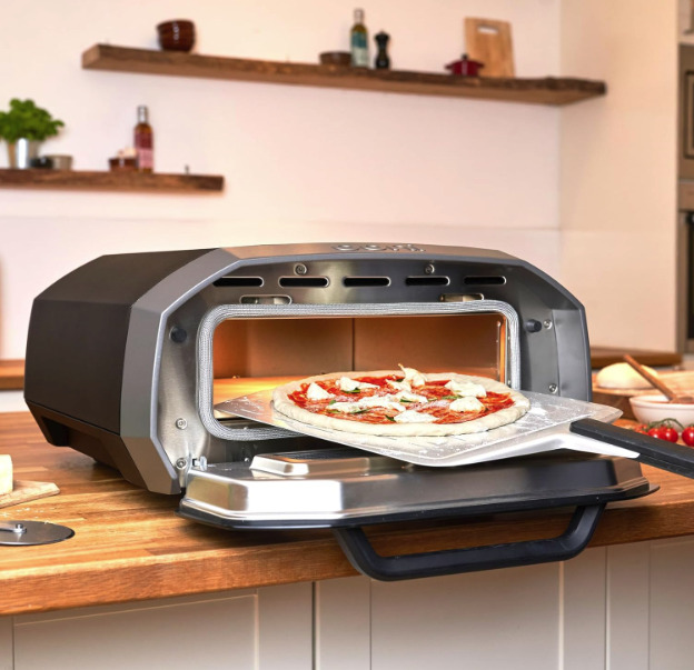 Ooni Volt 12 Pizza Oven