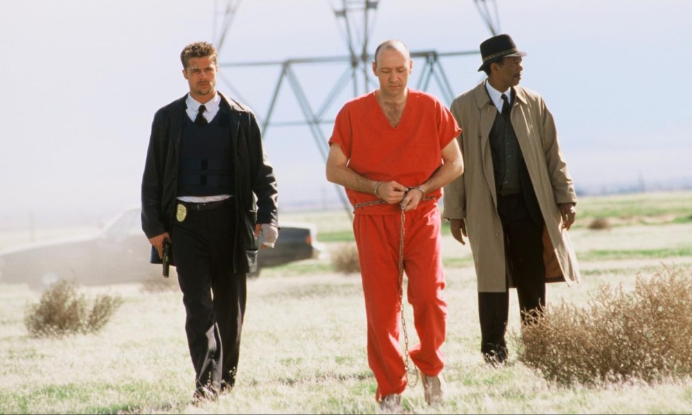 Two cops and one convict walk into the desert in Se7en.