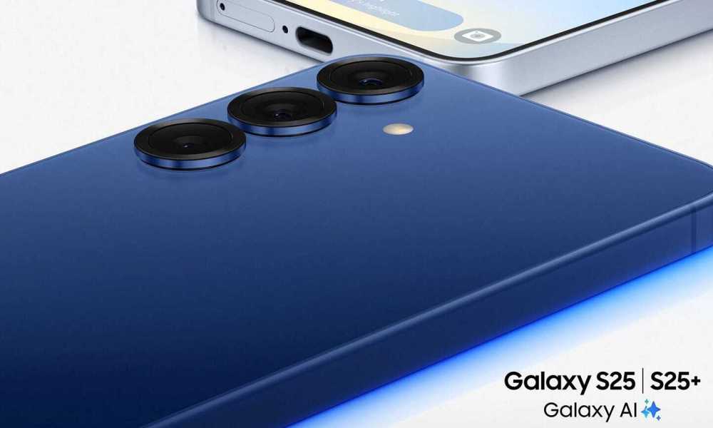 Leaked image of Samsung Galaxy S25 in dark blue showing camera rings.