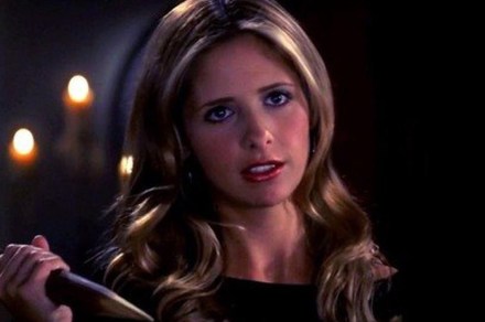 Sarah Michelle Gellar boards Buffy the Vampire Slayer Reboot at Hulu