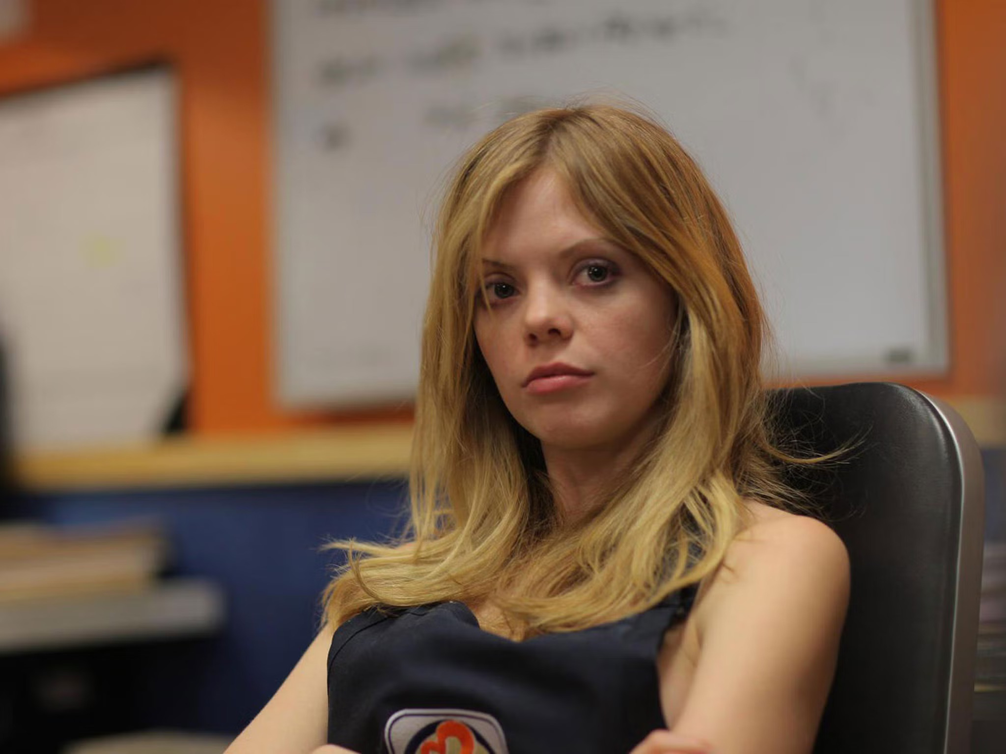 Dreama Walker em Conformidade (1)