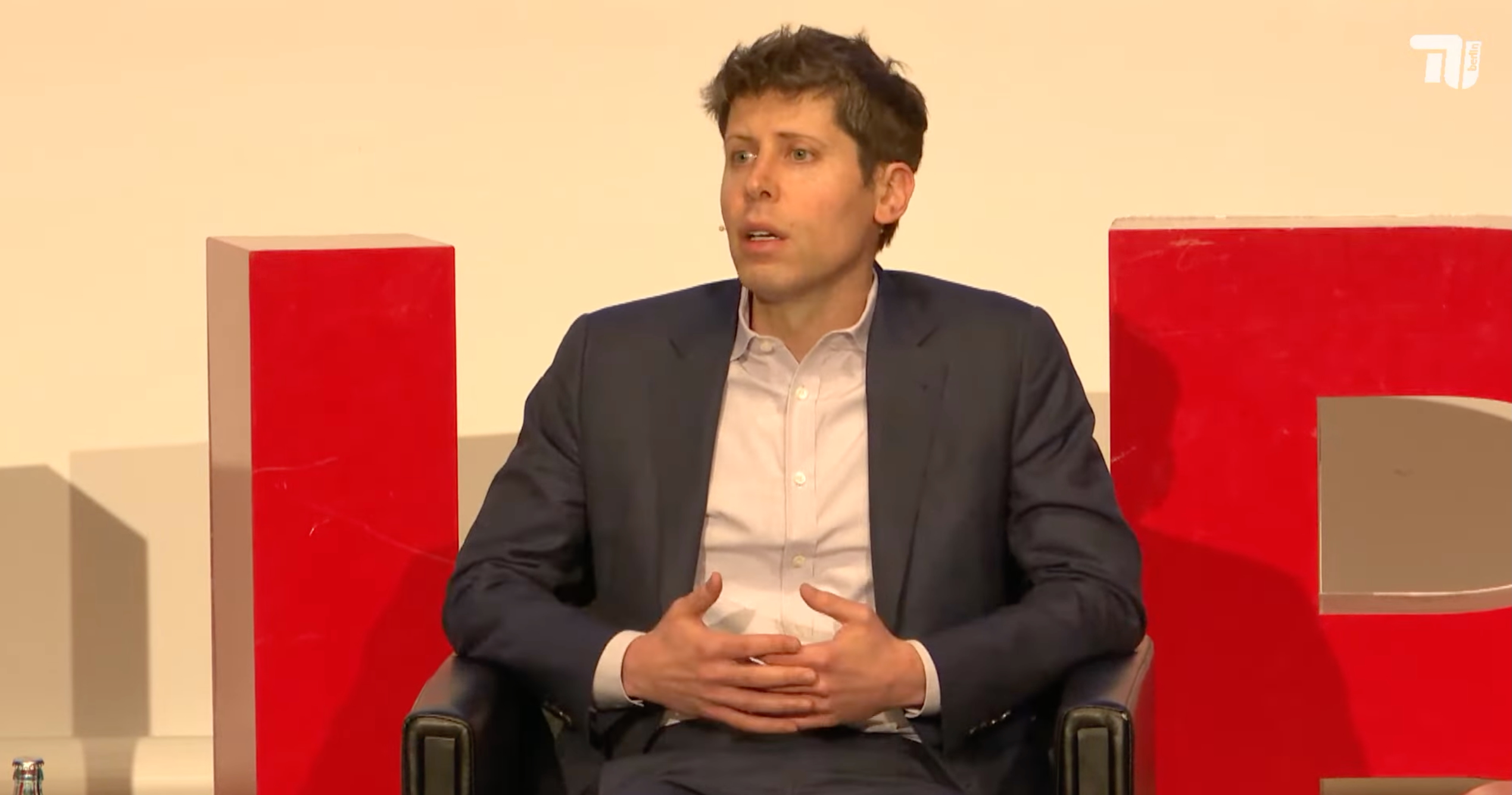 Sam Altman beim The Age of AI Panel, Berlin.