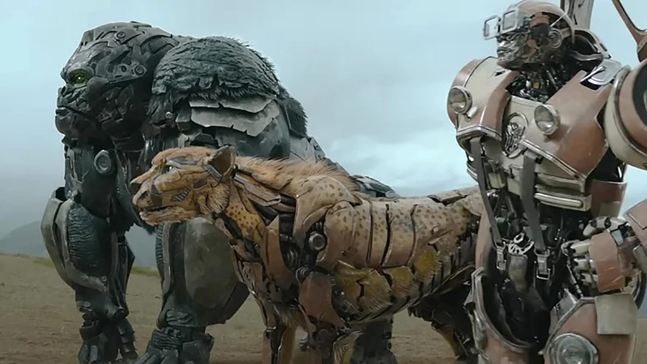 Tres criaturas robóticas seguidas en Transformers: Rise of the Beasts.